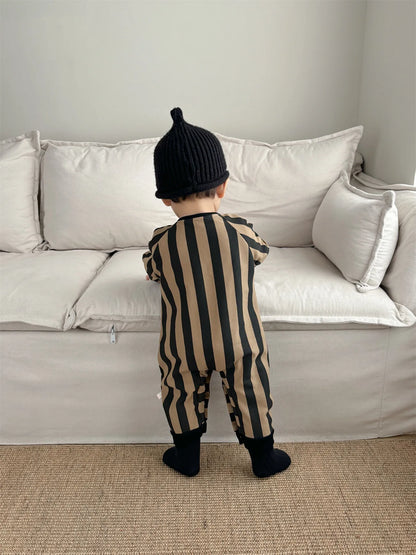 Ins 2024 Frühling Herbst Baby Jungen Bodysuit Baumwolle gestreiften Cartoon gedruckt Langarm Kleinkind Jungen Stram pler Neugeborene Jungen Outfits.