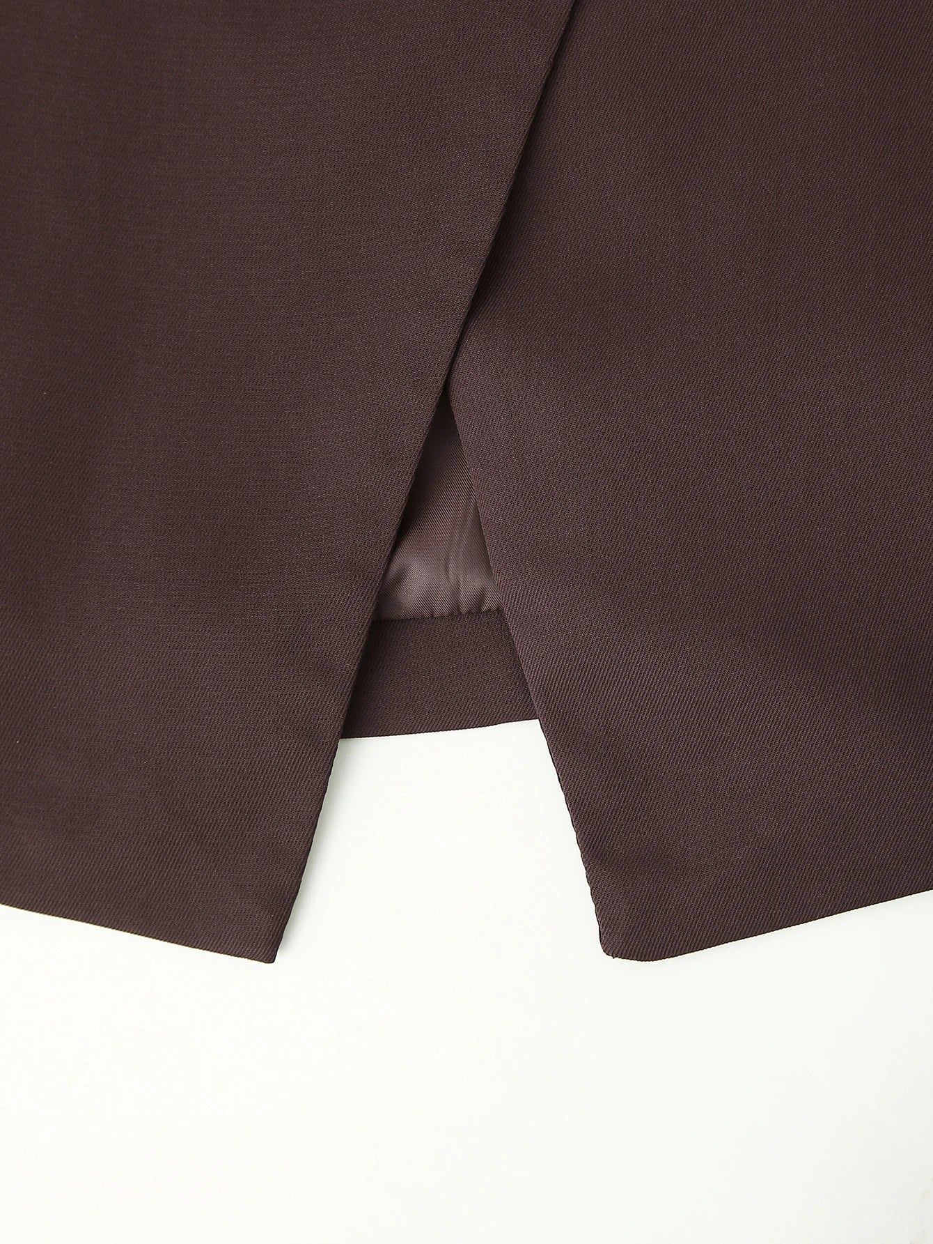 TRAFZA Frauen Elegante Feste Revers Zwei Tasten Anzug Jacke Mode Lange Hülse Dünne Kurze Mäntel 2024 Neue Casual Büro Dame Blazer
