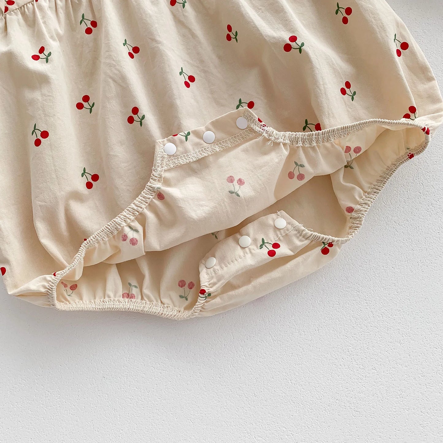 2025, Frühling, neu, niedliche Kleidung für Kleinkinder, Kinder, Baby, volle Ärmel, Peter-Pan-Kragen, Kirsche, Outfits für Neugeborene, 0–24 Monate.