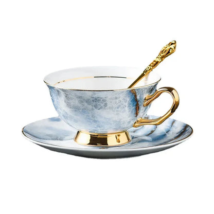 Retro Imperial European Coffee Cup Set Porcelain Tea Sets Luxury Gift Bone China Ceramic Cafe Wedding Decoration Drinkware.