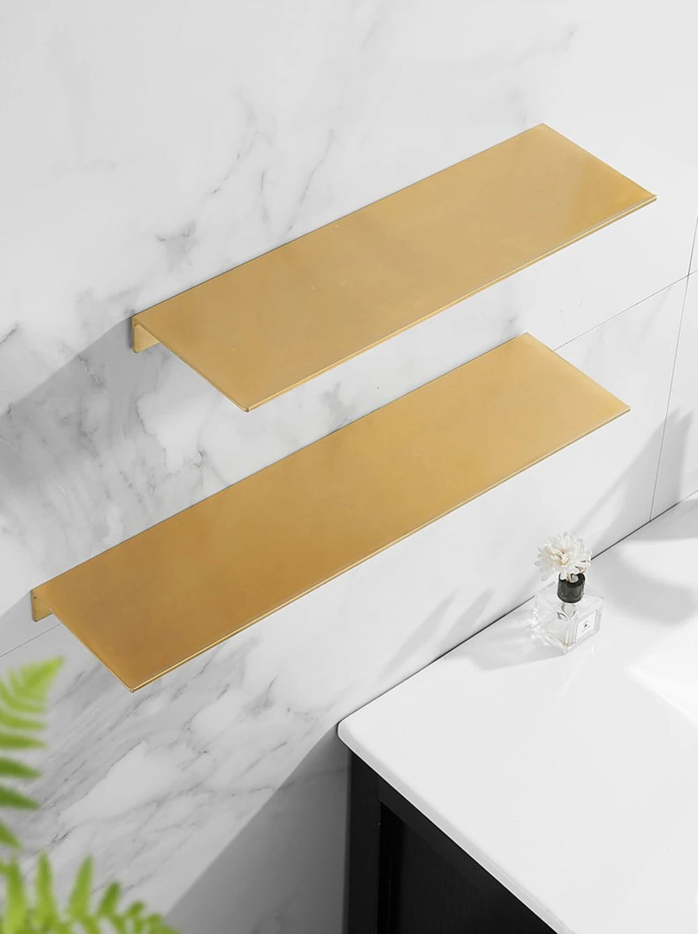 20/30/40/50CM Gebürstet Gold Wand Regal Badezimmer Lagerung Rack Küche Wand Regal Badezimmer Dusche Regale Hause Zubehör