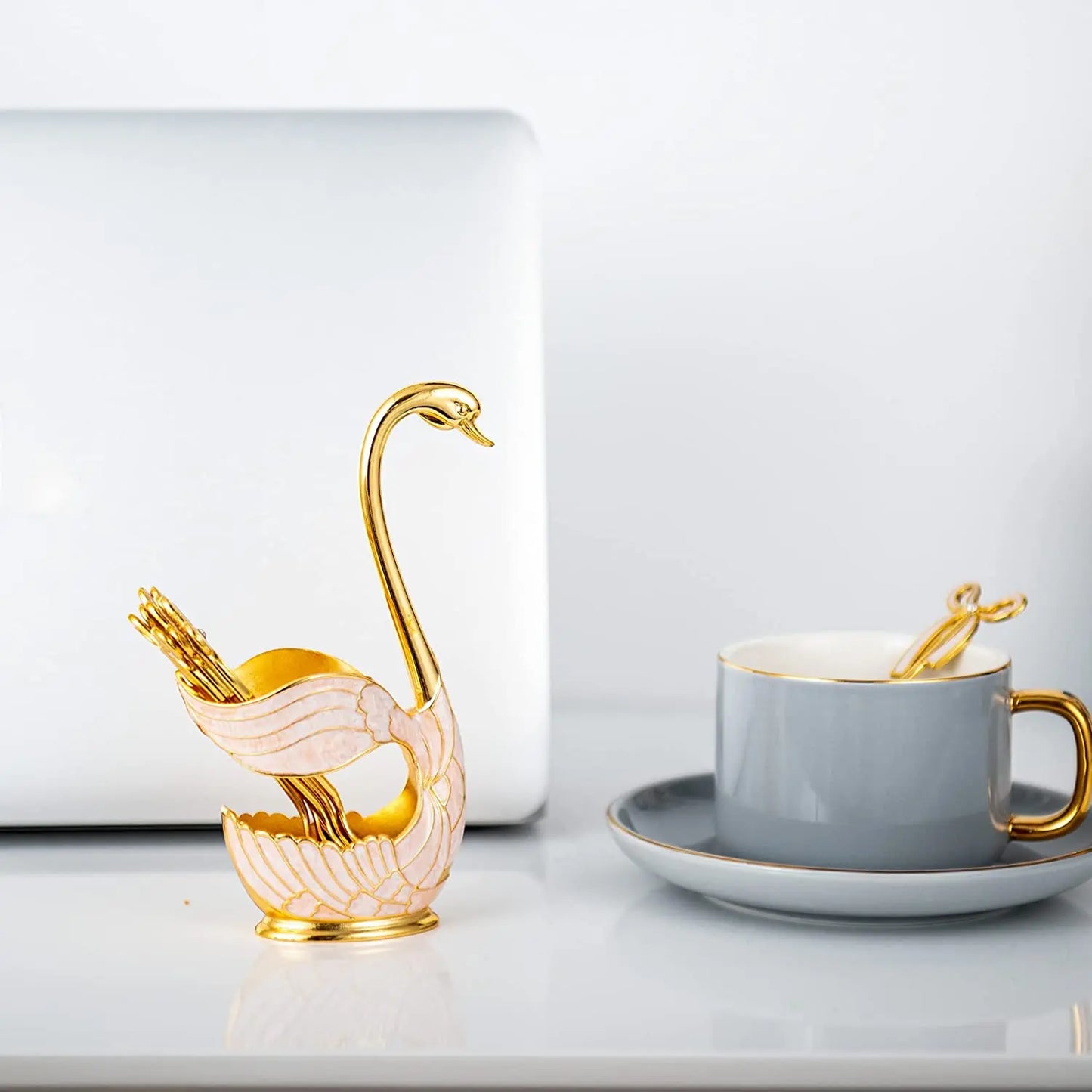 Swan-Shaped Cutlery Holder, Elegant Spoon and Fork Base, Luxury Tableware Storage, Stylish Kitchen Decor and Organizer for Home.