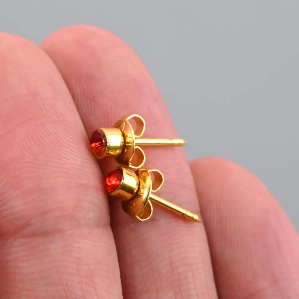 12Pairs Medical Earrings Piercing Tools Set Crystal Ear Stud Surgical Steel Stopper for Body Ear Piercing Gun Fashion Jewelry.