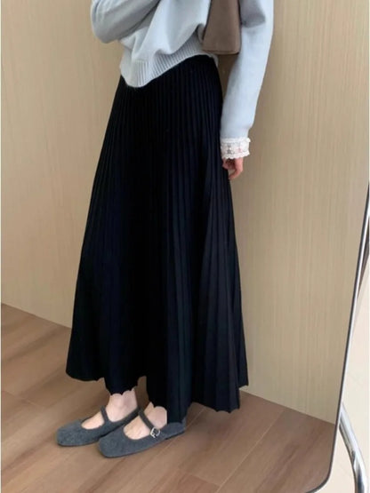 2026 Khaki Cashmere Knitted Midi Skirt for Women, Loose Fit, Draped, Slimming A-Line Pleated Skirt for Autumn and Winter.