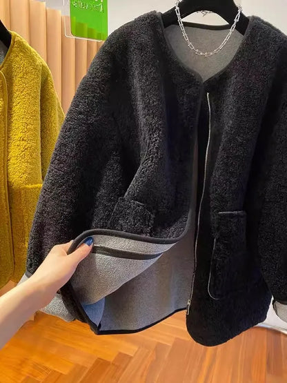Hochwertige Lammwolljacke für Damen, lockerer warmer Samtmantel, 2025, neuer Frühling und Herbst, große Taschen, modische Oberbekleidung, M-3XL