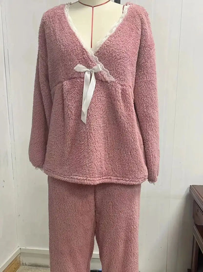 Herbst und Winter Damen neuen Stil Spitze Spleißen V-Ausschnitt Pyjama Set Flanell Schleife Langarm Top und Hose zweiteiliges Set von l.
