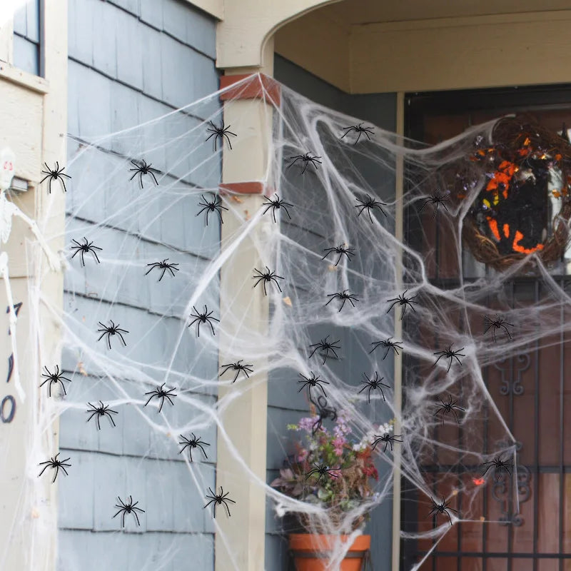 50–100 Stück leuchtende Halloween-Spinnen, gruselige Trick-Spinne für drinnen und draußen, Spukhaus, dekorative Requisiten, Halloween-Partyzubehör.