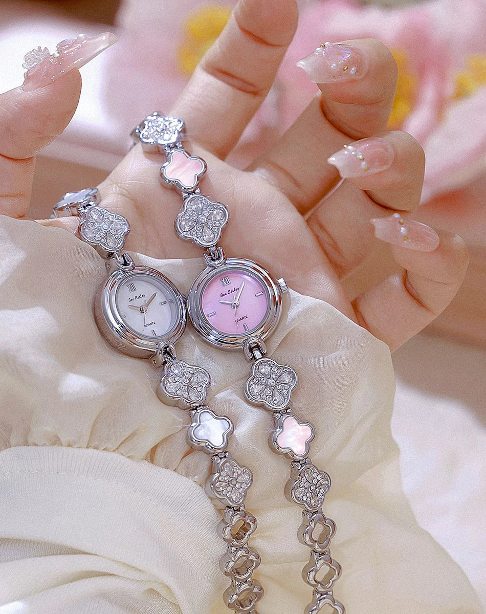 Women's Watch Lucky Four-Leaf Clover Bracelet Elegant Crystal Dress Watches for Women Fashion Luxury Small Quartz Ladies Clock.