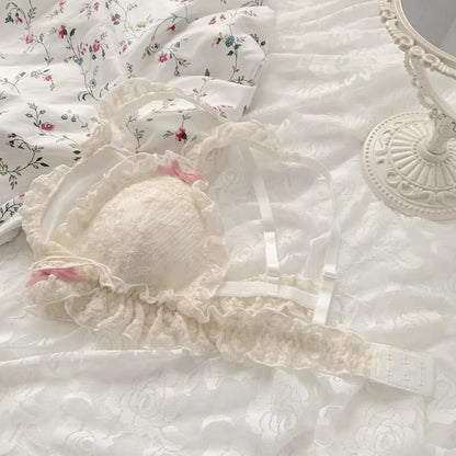 Japanese girl underwear female sweet cute pure desire without underwire bow lace edge thin bra set.