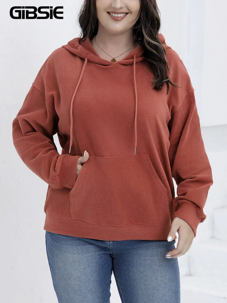 Gibsie Plus Size Frauen Hoodies Herbst Winter solide Kordel zug Kapuze Sweatshirts Känguru Tasche Fleece lässig Frauen Top.