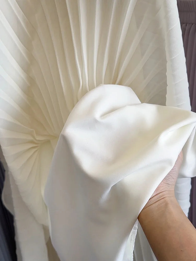 Women's Summer Elegant Pleated Elastic Waist Chiffon Long Skirt Lady High Waist A Line Streetwear Solid Color Skirt.