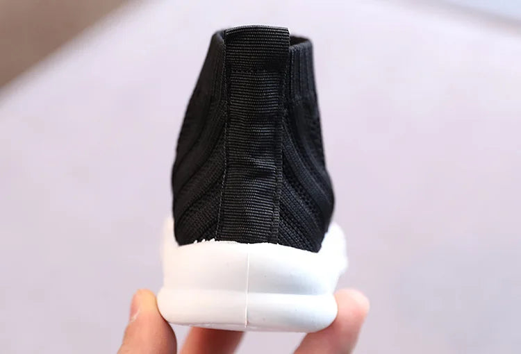 Kids Sock Shoes Knitted Fashion High Top Sneakers for Boys Girls Casual Sport Sock Sneakers 2-6 Years Children Tennis Shoes.