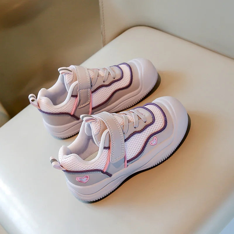 New Girls Sneakers Breathable Mesh Cute Design Outdoor School Kids Sports Shoe Lightweight Comfortable Children Fashion Footwear.