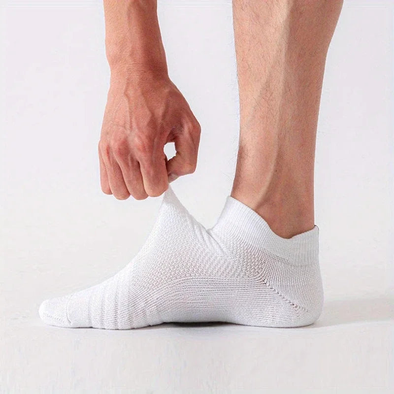 6/3/1 Pairs New Men Sports Running Fitness Flight Short Tube Socks Women's Towel Bottom Basketball Socks Solid Color Black Socks.