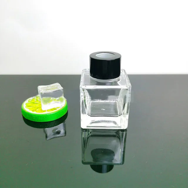 50ml Aromatherapy Bottle Thickened Glass Bottle Perfume Bottle Essential Oil Bottle Home Round Refillable Bottles With Cap.