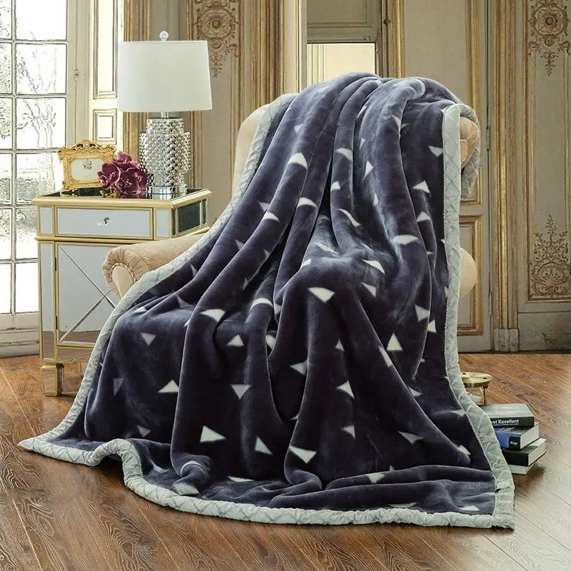 Winter Raschel Blankets Thickened Soft Comfortable and Fluffy Plush Quilt Home Multifunctional Single Person Double Warm Blanket