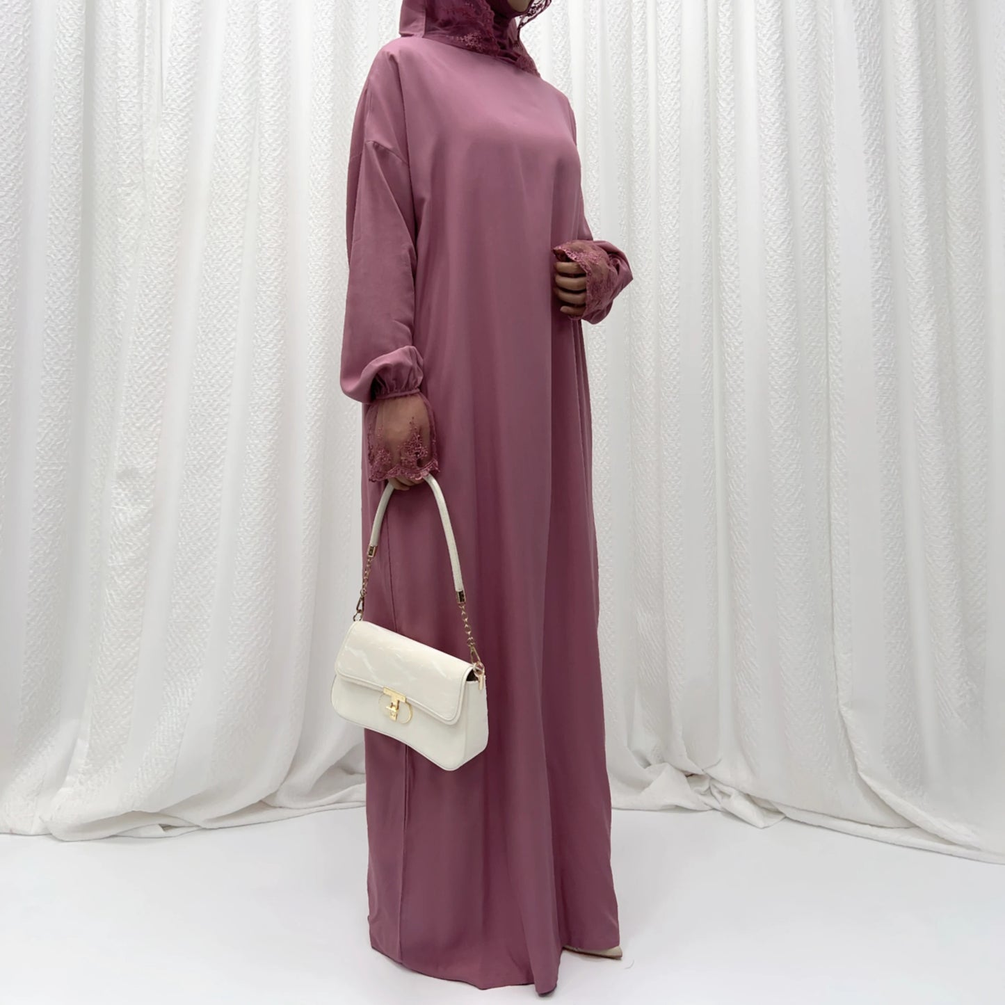 2025 Latest Lace Hoodie Soft And Comfortable jilbab One Piece Long Robe Prayer Abaya Jilbab Nikab Abaya Muslim Dress for Women.