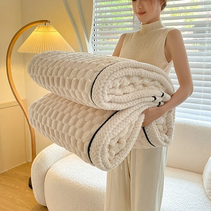 Turtle Velvet Autumn Winter Warm Sleeping Blanket Soft Comfortable Flannel Fleece Blankets for Bed Cozy Fluffy Warmth Blanket.