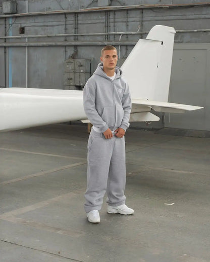 Men Monochrome Sporty Casual Suit Set Minimalist Versatile for Youth Comfortable Fabric Simple Stylish Everyday Wear Lightweight.