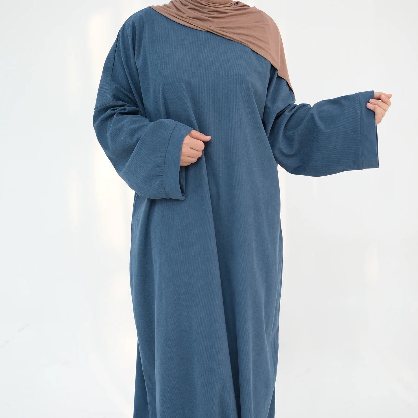 2024 Winter Dubai Women Corduroy Abaya Dress Ramadan Eid Arabic Modest Muslim Clothing Islam Party Jalabiya Fashion Turkey Robe.