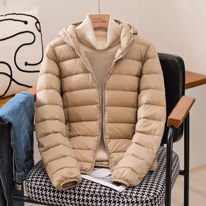 2024 neue Ankünfte Frauen Mit Kapuze Ultra Leichte Packbare Puffer Jacken Herbst Winter Weiße Ente Unten Weiblichen Koreanischen Dünnen Mantel.