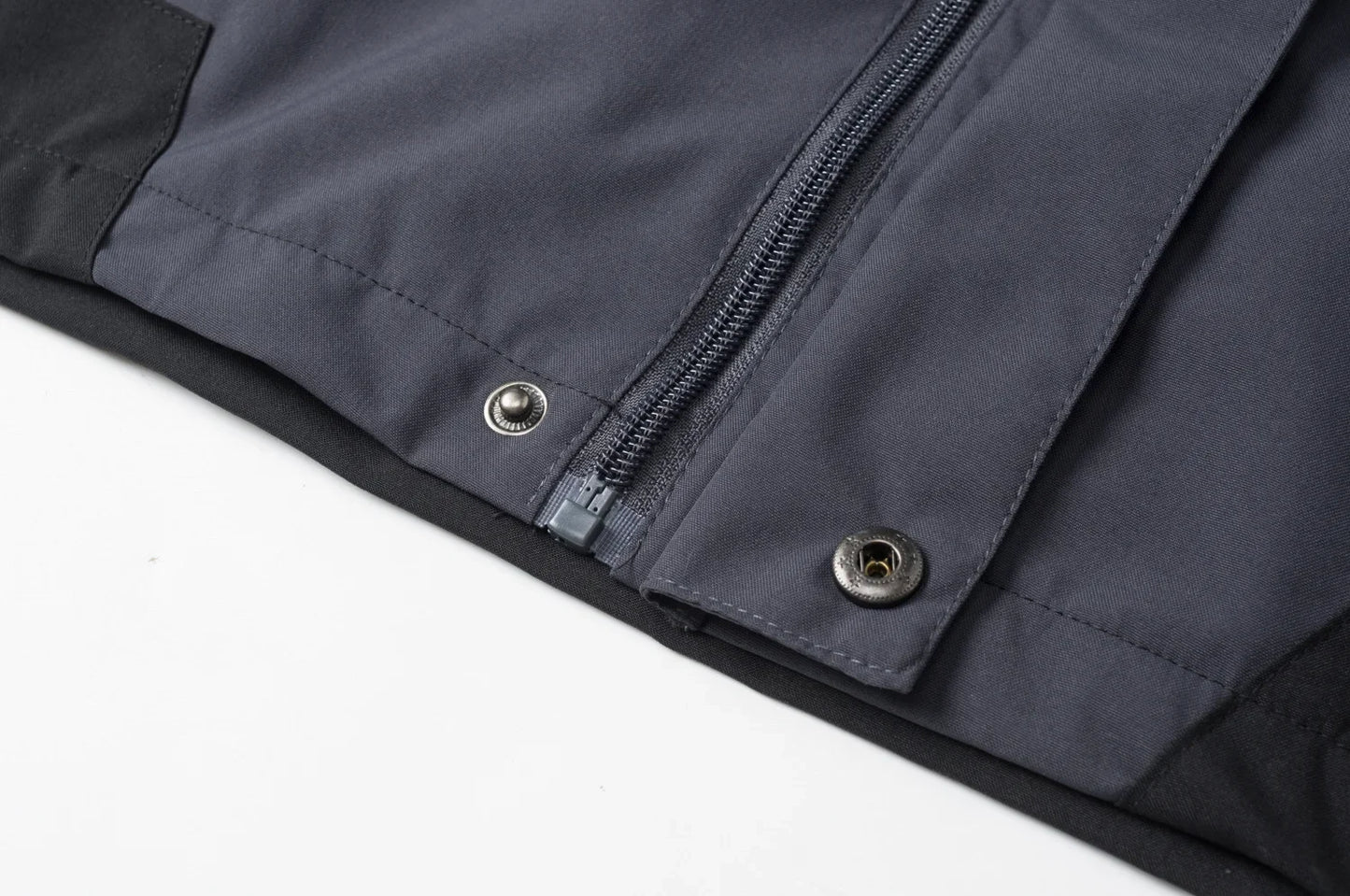 Punching Jacket Men's Jacket Spring and Autumn Outdoor Pilot Hooded Baseball Mountaineering Clothing Jacket Men Women.