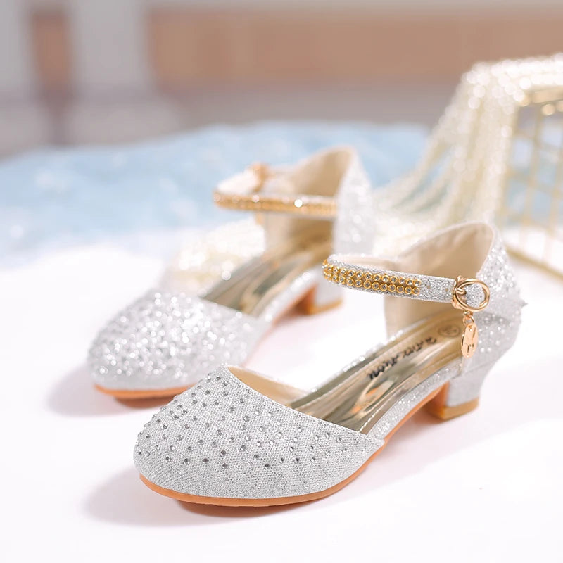 YUNICUS Spring Girls Rhinestone Shiny Princess Shoes Children'S Performance Crystal Shoes Little Girls low Heel Single Shoes.