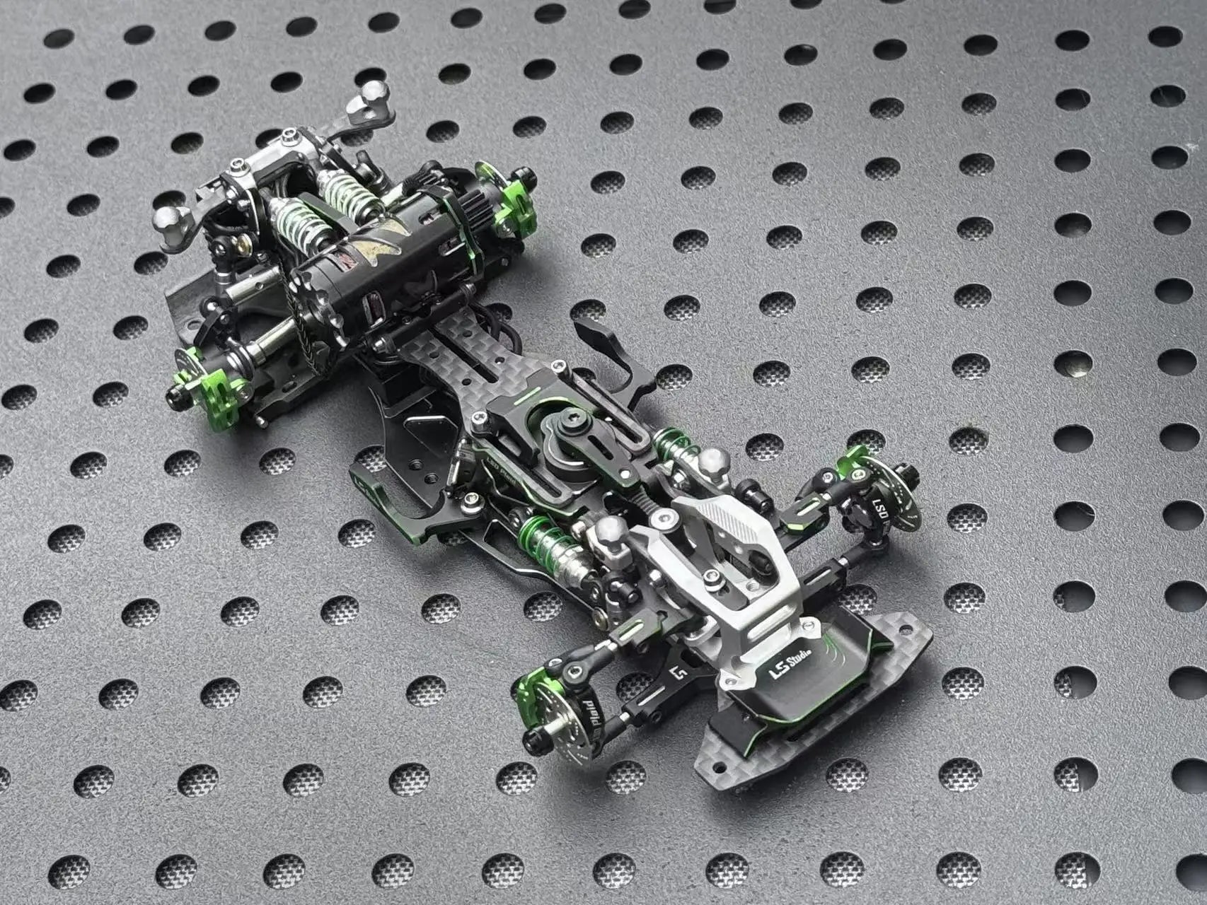 LSD Plaid RC Mini Car 1/24 RC Drift Mosquito Car  Frame KIT Lightweight Electric Remote Control Drift Model Toy Holiday Gift.