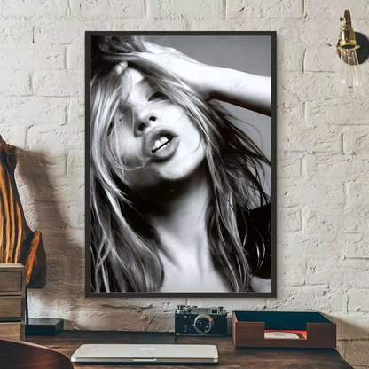 Kate Moss Fashion Modern Art Poster HD art sticky wall waterproof home living room bedroom bar aesthetic decoration