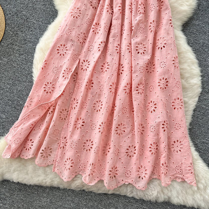 SINGREINY Schickes, ausgehöhltes Kleid mit Stickerei, Rüschen, Spleiß, schulterfrei, elastisch, gerüscht, schlank, 2025, solides, sanftes, langes Urlaubskleid