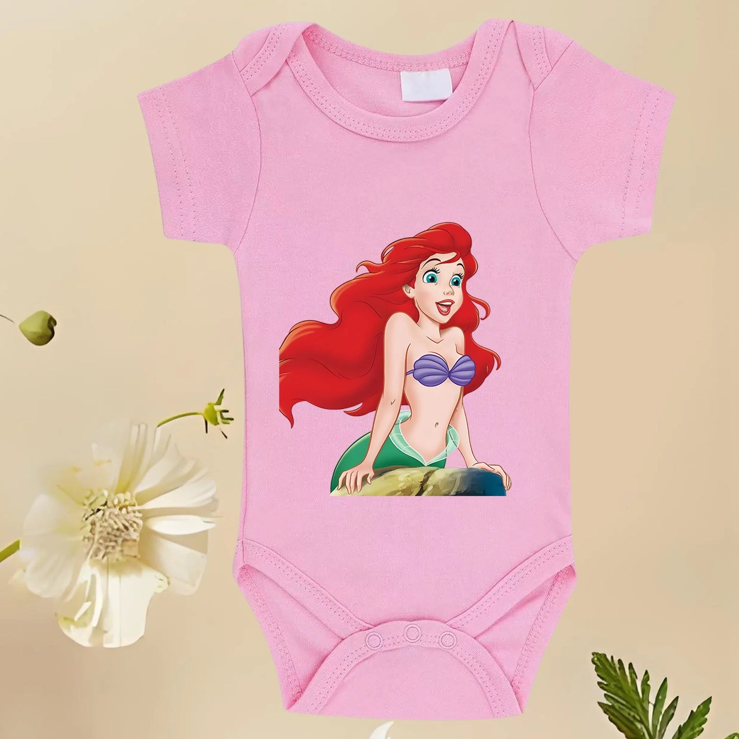 Eng anliegendes Baby-Pyjama-Set mit Meerjungfrau-Cartoon- und Anime-Aufdruck, 100 % reine Baumwolle, weicher Pyjama, Sommer, neues einteiliges Familienkleid.