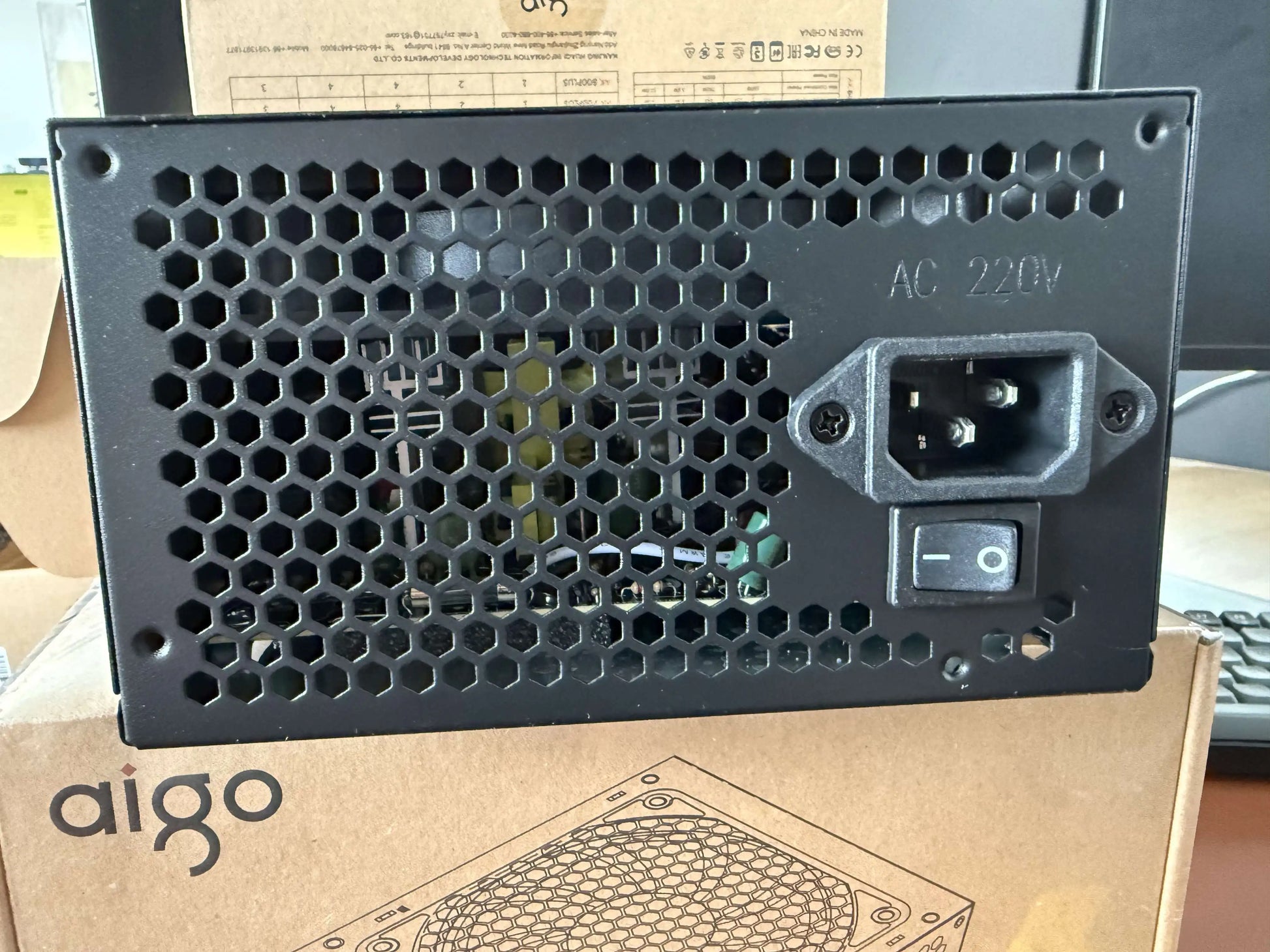 Aigo AK PC PSU Power Supply Unit 500W 600W 700W 800W 1000W Gaming 120mm RGB Fan 220V ATX Desktop computer Power Supply for BTC.