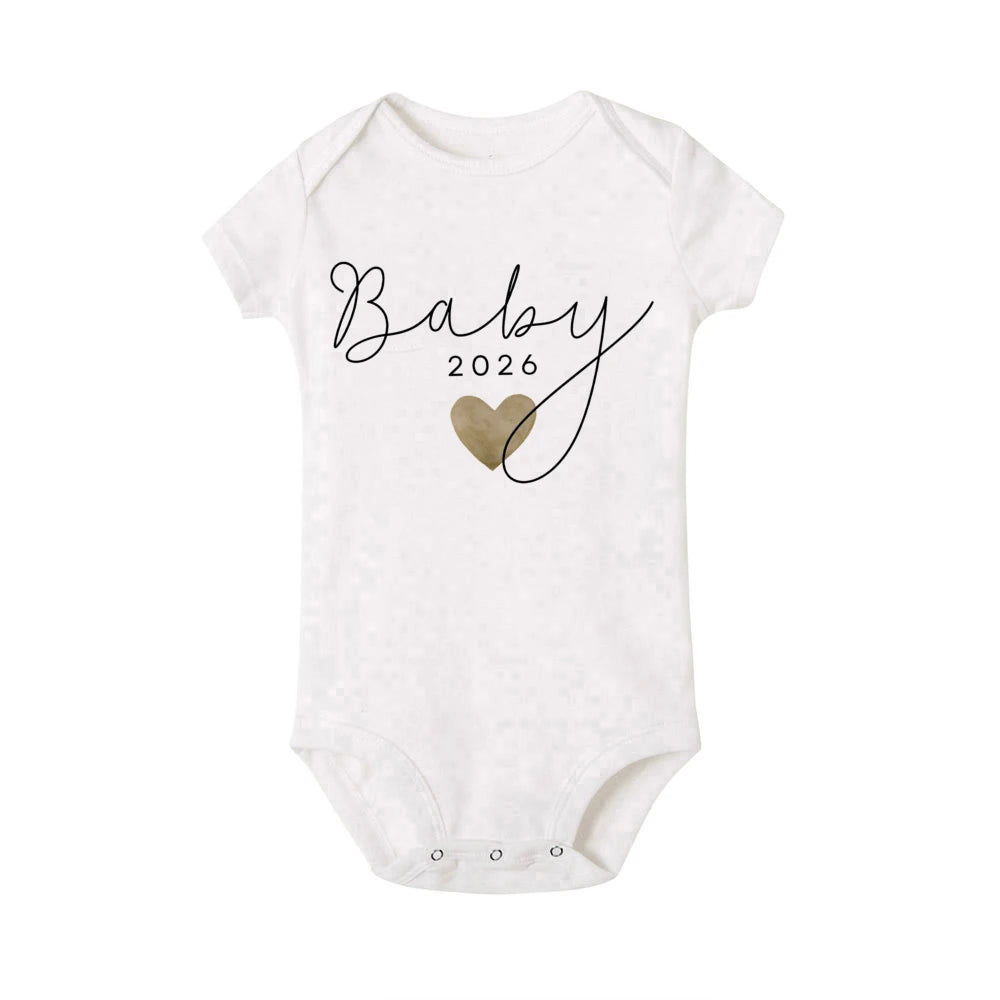 Baby 2026 Schwangerschaftsankündigung Neugeborenes Baby Bodys Sommer Jungen Mädchen Strampler Overall Kleidung Outfit.