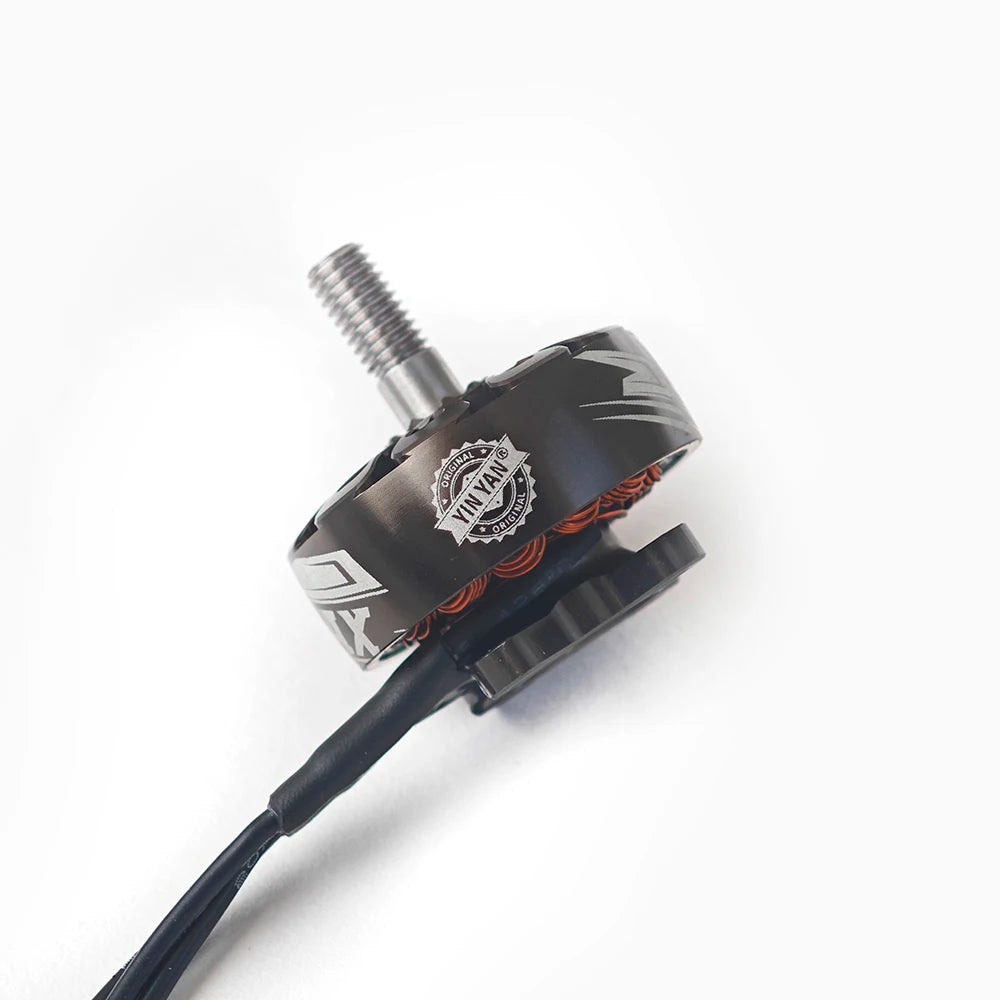 EMAX Official ECOIII Series 4Pcs 2207 3-6S 1700KV 1900KV 2400KV Brushless Motor for RC FPV Racing Drone RC Quadcopter Parts New.