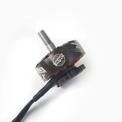 EMAX Official ECOIII Series 4Pcs 2207 3-6S 1700KV 1900KV 2400KV Brushless Motor for RC FPV Racing Drone RC Quadcopter Parts New.