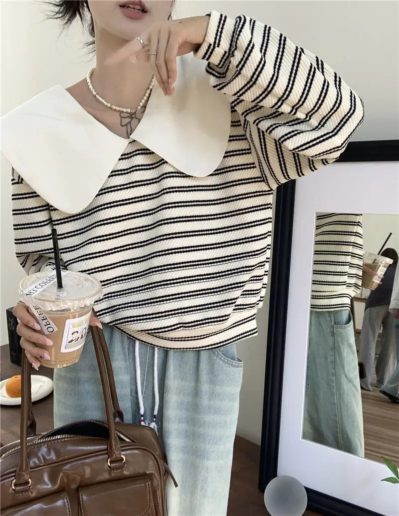 Oversized New Women Clothing Korean Patchwork Peter Pan Collar Sweatshirts Female Casual Striped Long Sleeve Loose T-Shirts Tops.
