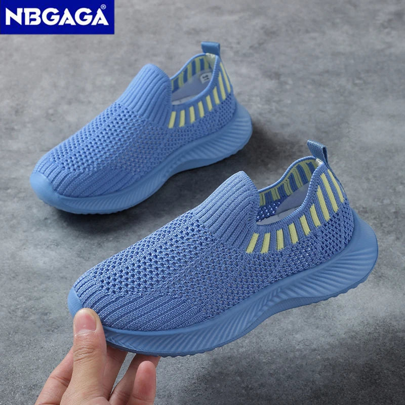Children's Boys Lightweight Casual Shoes Soft-soled Breathable Kids Girls Sports Walking Sneaker Non-slip Tennis.