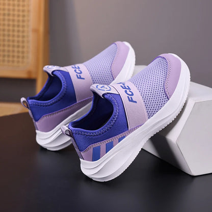Girls Slip on Shoes Children Sneaker Fashion Knit Fabric Luxury Kids Casual Shoes Lightweight School Sports Girls Shoes.