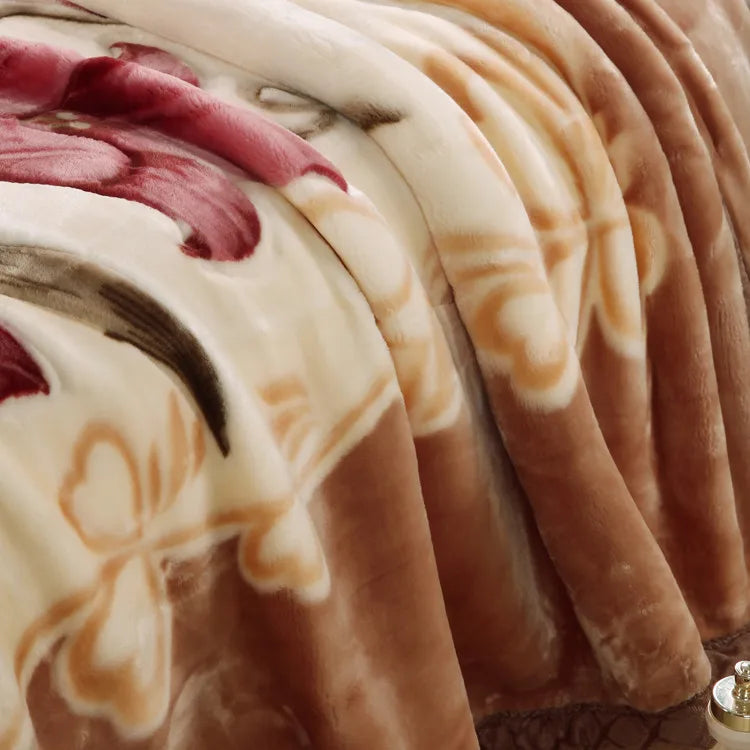 Ultra Soft Cozy Flowers Rose Throw Blanket Microfiber Heavy Fluffy Fleece Blanket for Home Bed Dormitory.