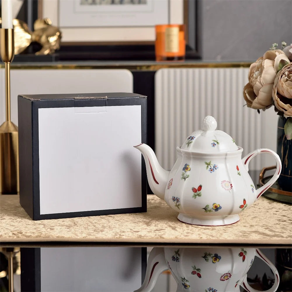 German Small Flower Ceramic Tableware European Pastoral Salad Bowl Plate Household Afternoon Tea Coffee Cup Saucer Teapot.