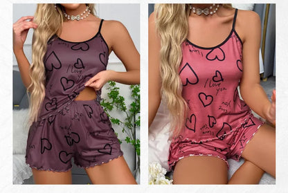 Herzförmiges bedrucktes Pyjama-Set für Damen, sexy Pyjama, Seiden-Plissee-Weste, Shorts-Set, weich und bequem, Heimkleidung, süß und süß.