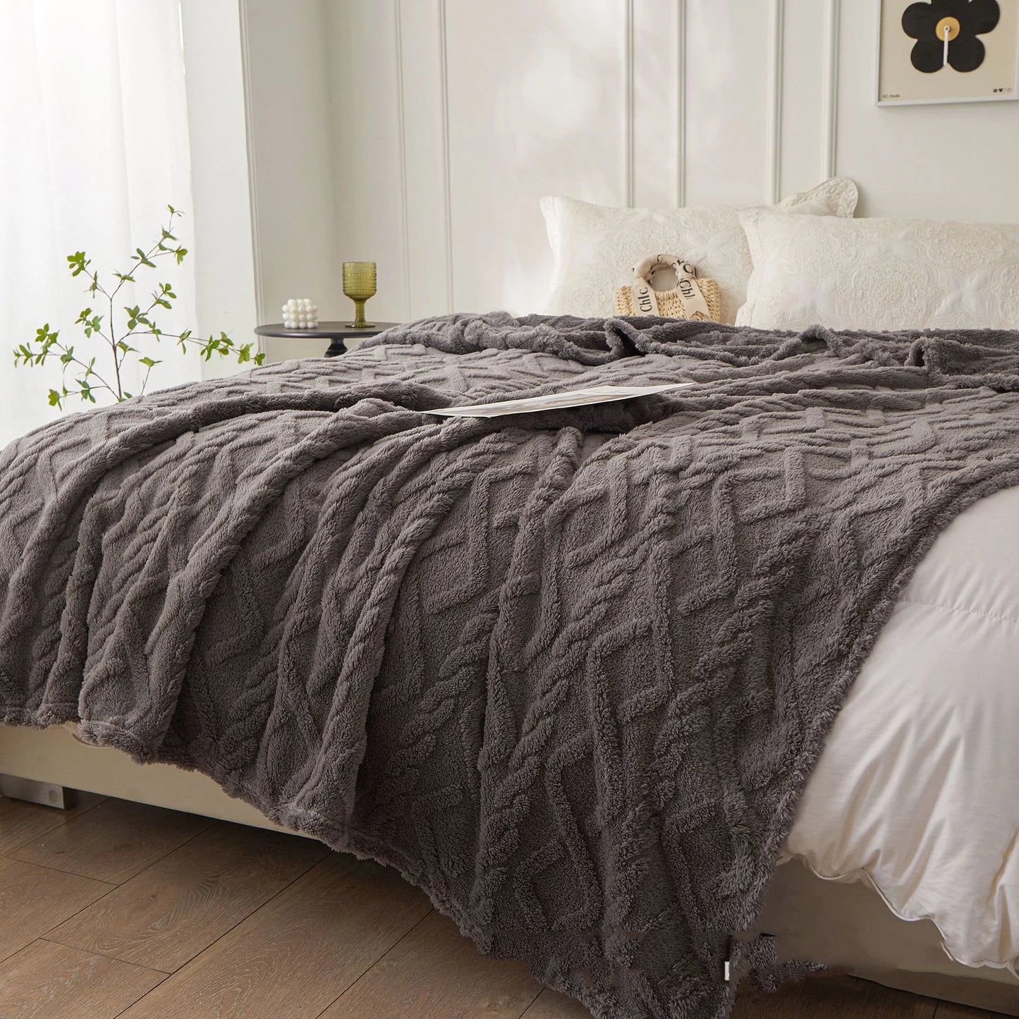 New Winter Blanket Home Warm Sherpa Soft Sofa Cover Throw Newborn Wrap Kids Bedspread Travel Textile Fleece Thick Warm Blanket.