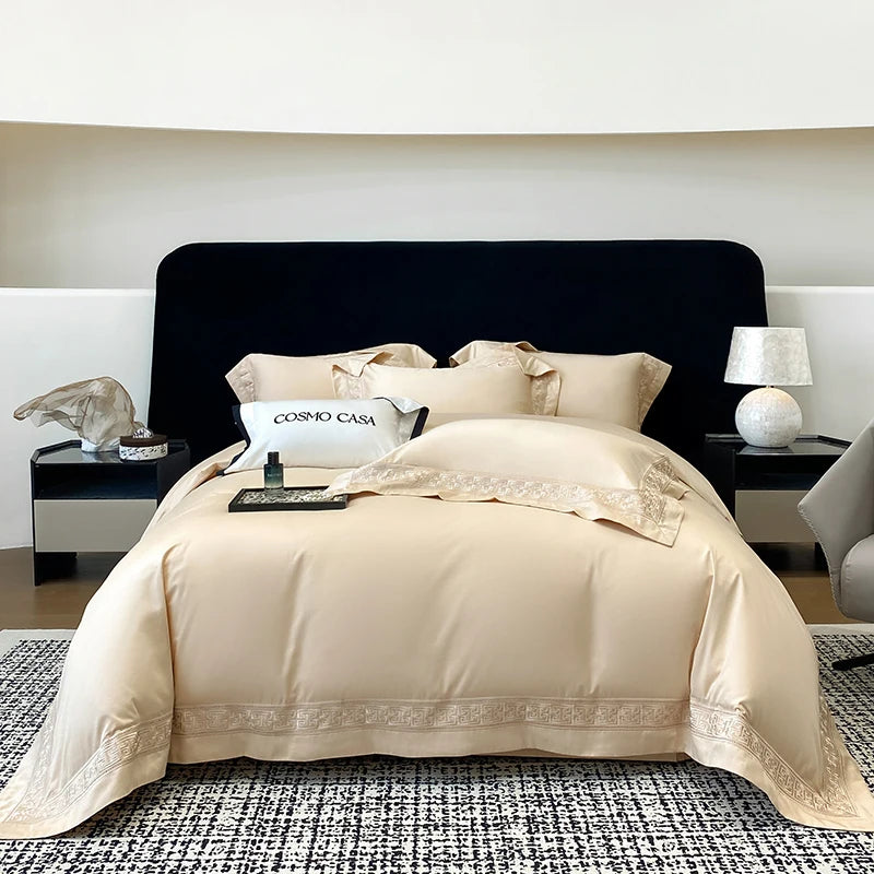 100% Egyptian Cotton White Luxury Embroidery Hotel Style Bedding Set Duvet Cover Set Flat/Fitted Bed Sheet Pillowcases 4Pcs.