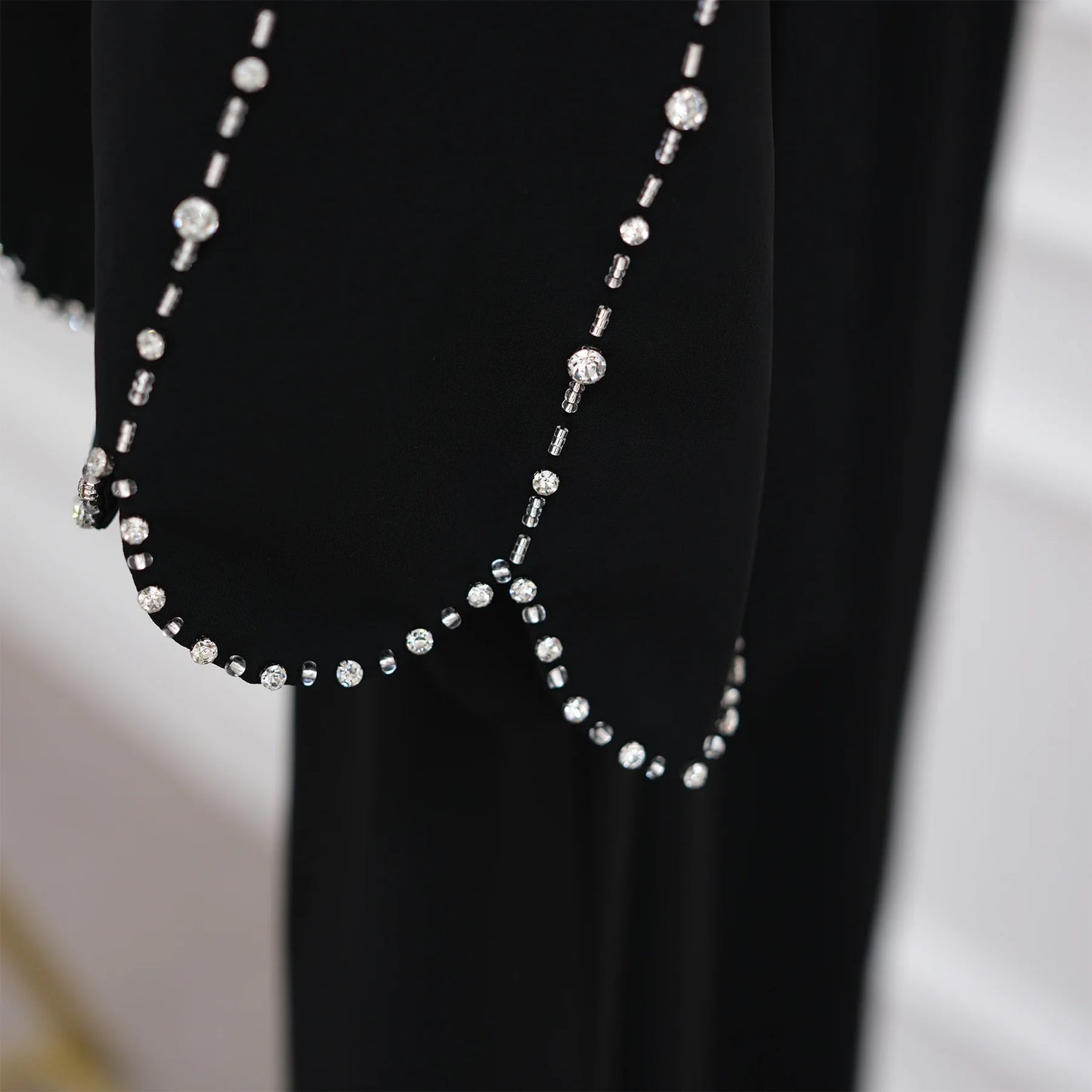 Middle Eastern Modest Dress with Pearl Sleeve for Muslim Women Ramadan Dubai Black Abaya Islam Party Jalabiya Outfit Turkey Robe.