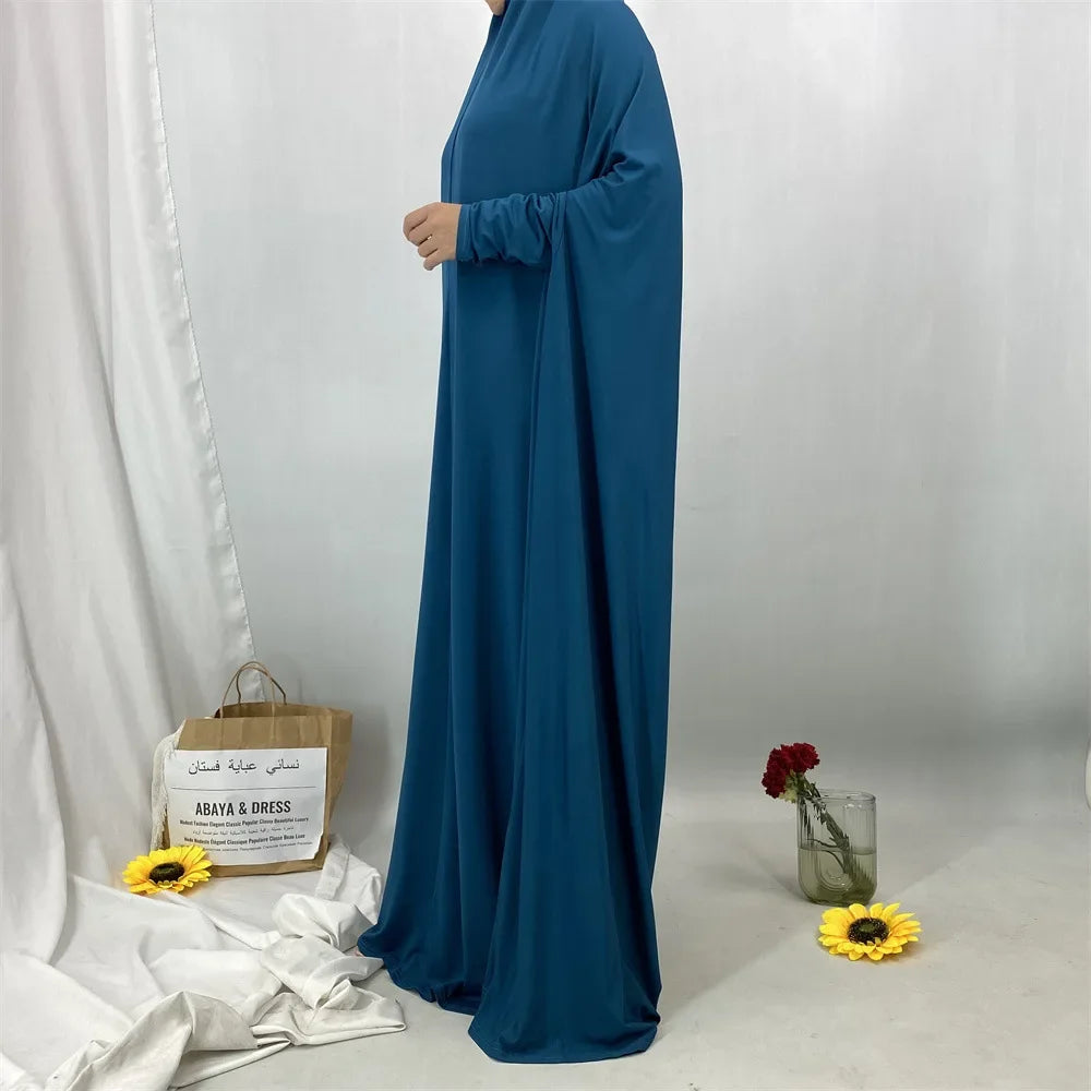 Middle East Muslim Fashionable Hooded Dress Dubai Arab Elegant Robe Elegant Long Shirt for Women with Hood from Mainland China.