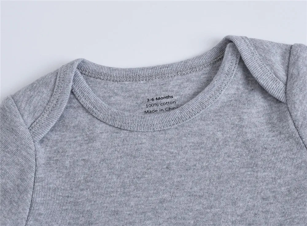 2025 Sommer Unisex Baby Body 0-24 Monate Kurzarm 100 % Baumwolle Weiß Schwarz Grau Design Säuglingskleidung