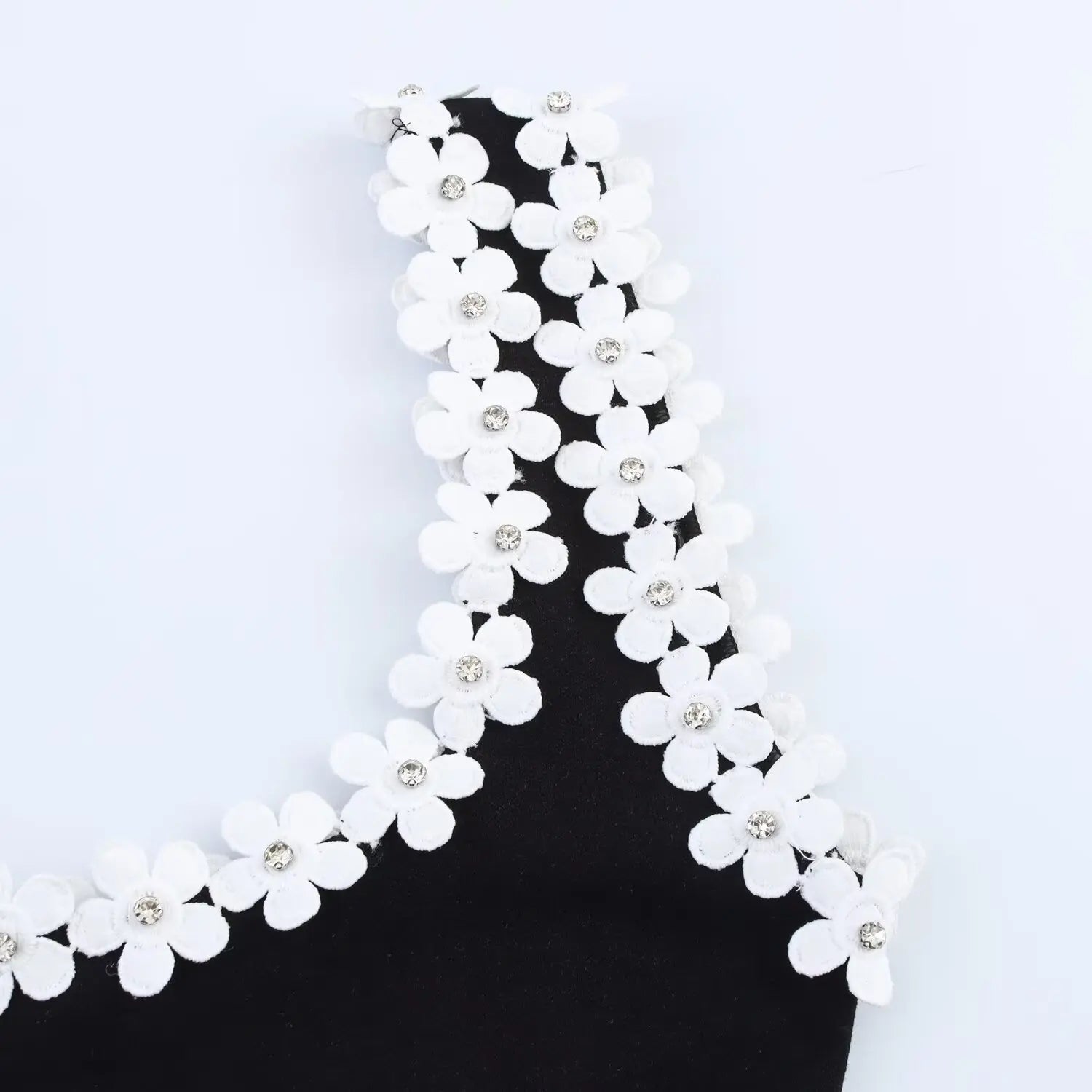 TRAFZA Weibliches Sommer-Sexy-dünnes Kleid, 2-farbig, fester quadratischer Kragen, ärmellos, rückenfrei, Blumendekoration, Damenmode-Kleider.