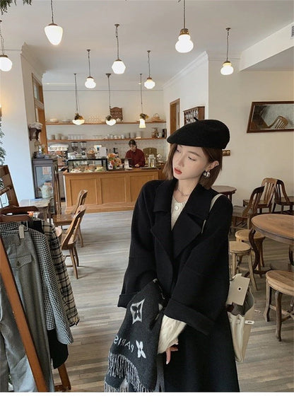 Mode Schwarz Lange Woolen Mantel Mit Gürtel Frauen Lose Revers Mantel Herbst Winter Warme Dame Oberbekleidung High Street