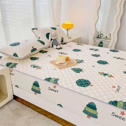 Quilted Mattress Cover 150x200cm - Thick Skin-Friendly Fitted Sheet, 매트리스커버 Breathable Bed Covers (Pillowcase Sold Separately).