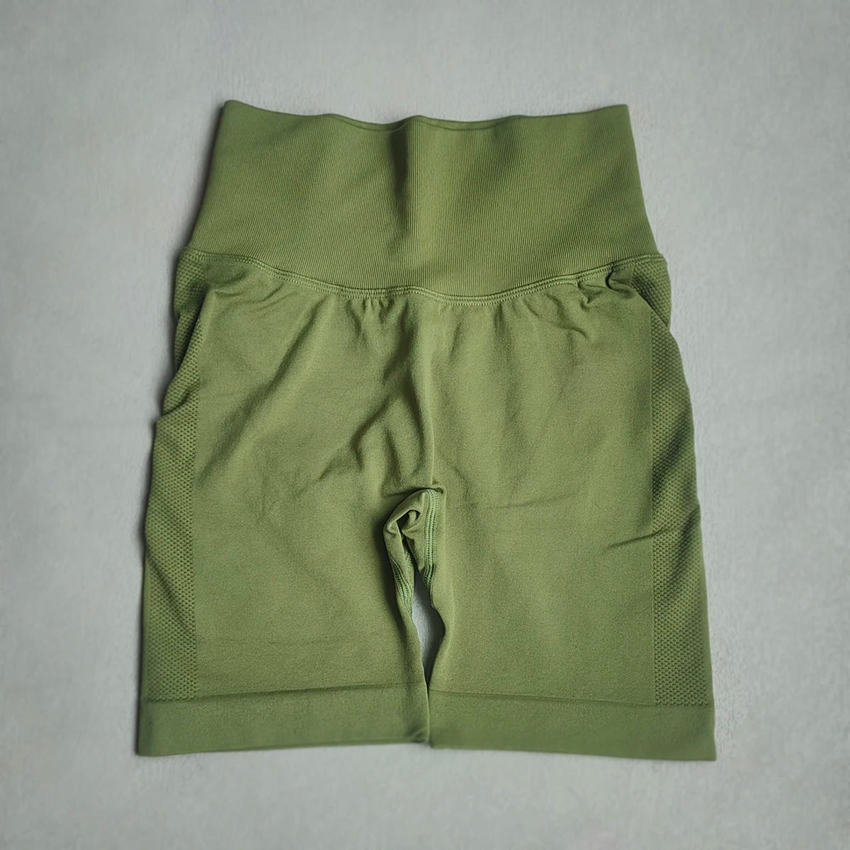 Yoga Shorts Women Sports Shorts Seamless Gym Workout Shorts High Waist Push Up Fitness Sports Shorts Cycling Shorts